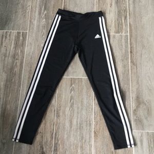 Adidas light fabric leggings!